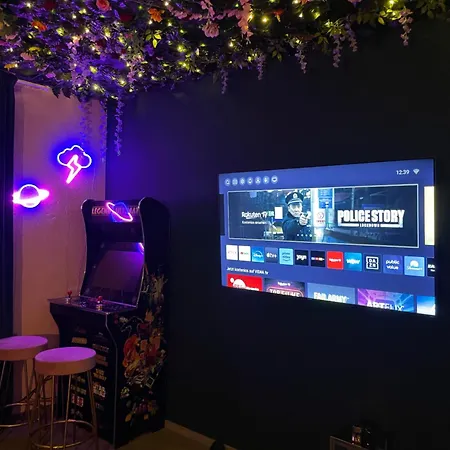 Mit Whirlpool, Sauna, Pole Dance Und Mehr * Essen